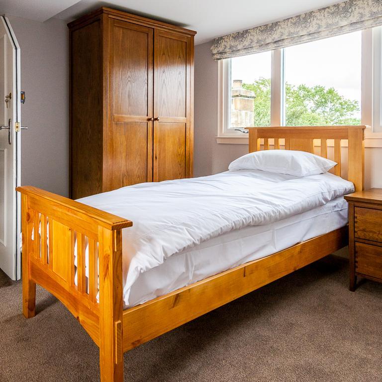 Shandwick House Tain Bilik gambar